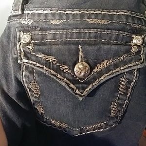 Size 28 miss me easy straight cut jeans